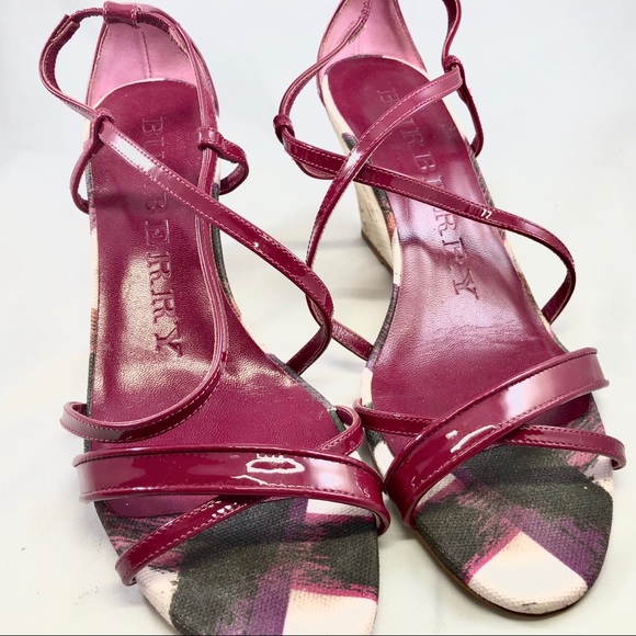 SOLD Burberry Raspberry Summer Canvas Wedges - Picture 3 of 8